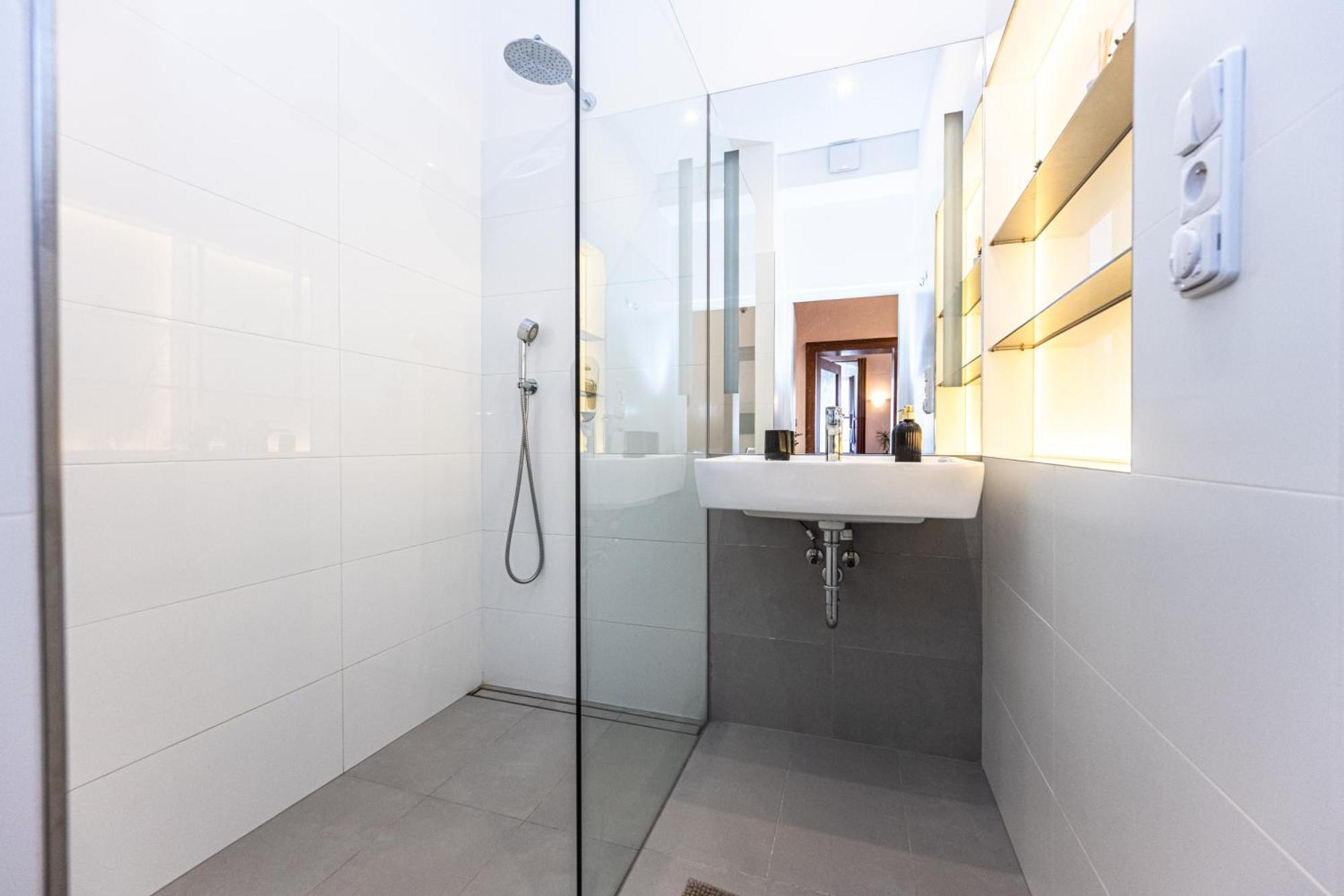 Apartment Deluxe Прага Екстер'єр фото